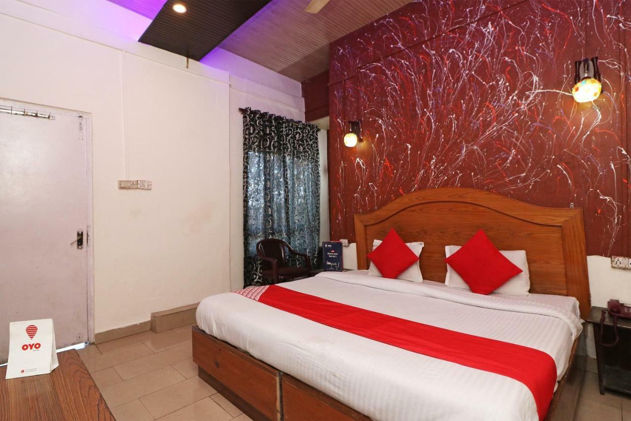 Oyo 43505 Hotel The White House Hisar Ngoại thất bức ảnh